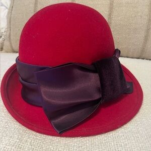 Red Wool Cloche August Hat Co Oversized Bow Band Vintage Style Church Derby Hat